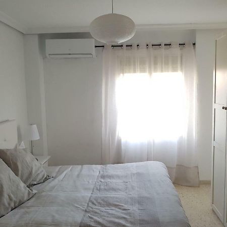 Luminoso Y Amplio Apartamento Sevilla Exteriör bild