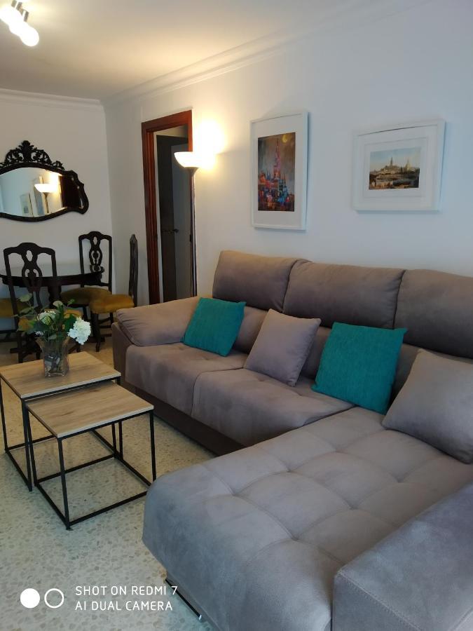 Luminoso Y Amplio Apartamento Sevilla Exteriör bild