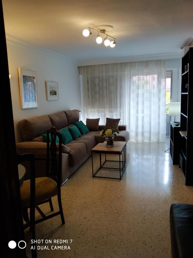 Luminoso Y Amplio Apartamento Sevilla Exteriör bild