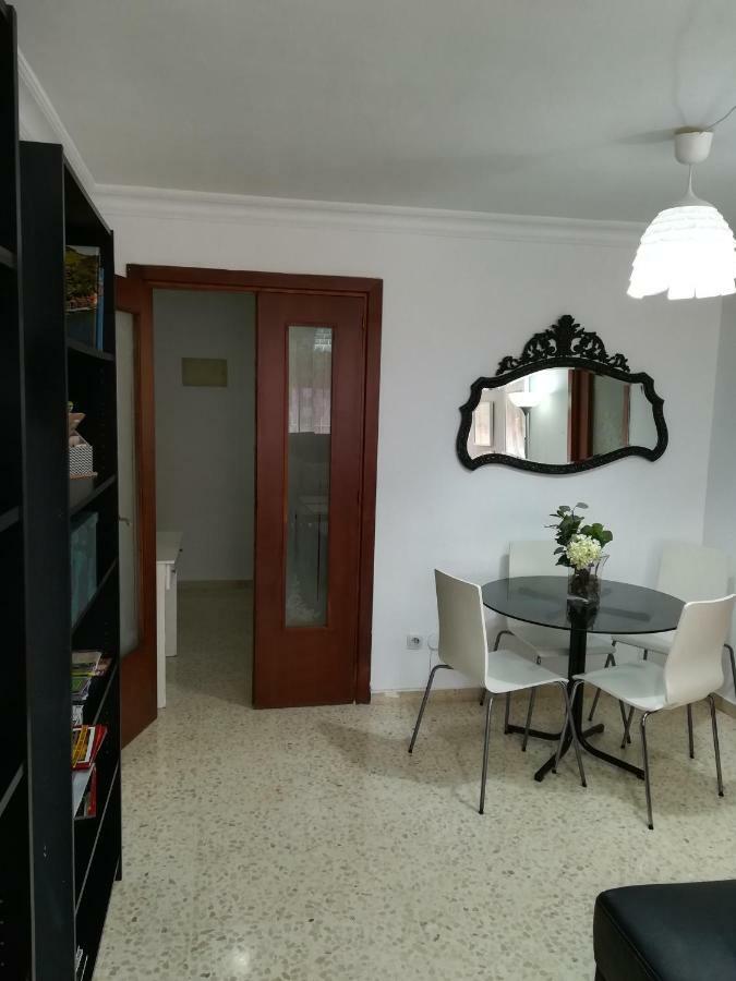 Luminoso Y Amplio Apartamento Sevilla Exteriör bild